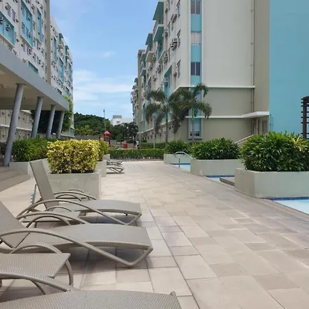 A'S Place - Downtown, Stunning Apartment With Pool! Dumaguete City Exterior photo